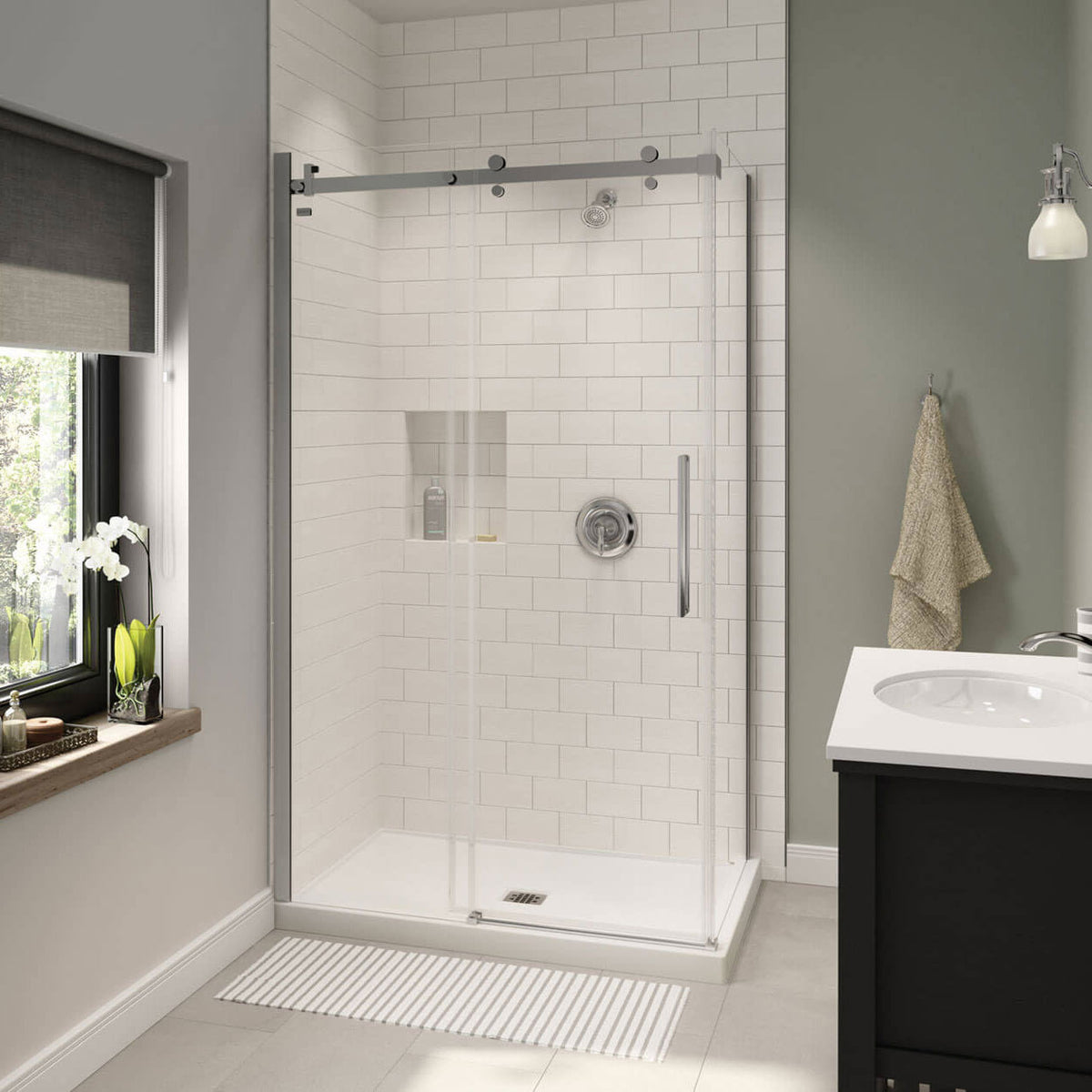 Maax B3X 4836 Acrylic Corner Left Shower Base with Center Drain in White