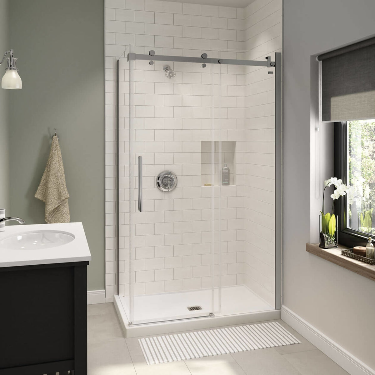 Maax B3X 4836 Acrylic Corner Right Shower Base with Center Drain in White