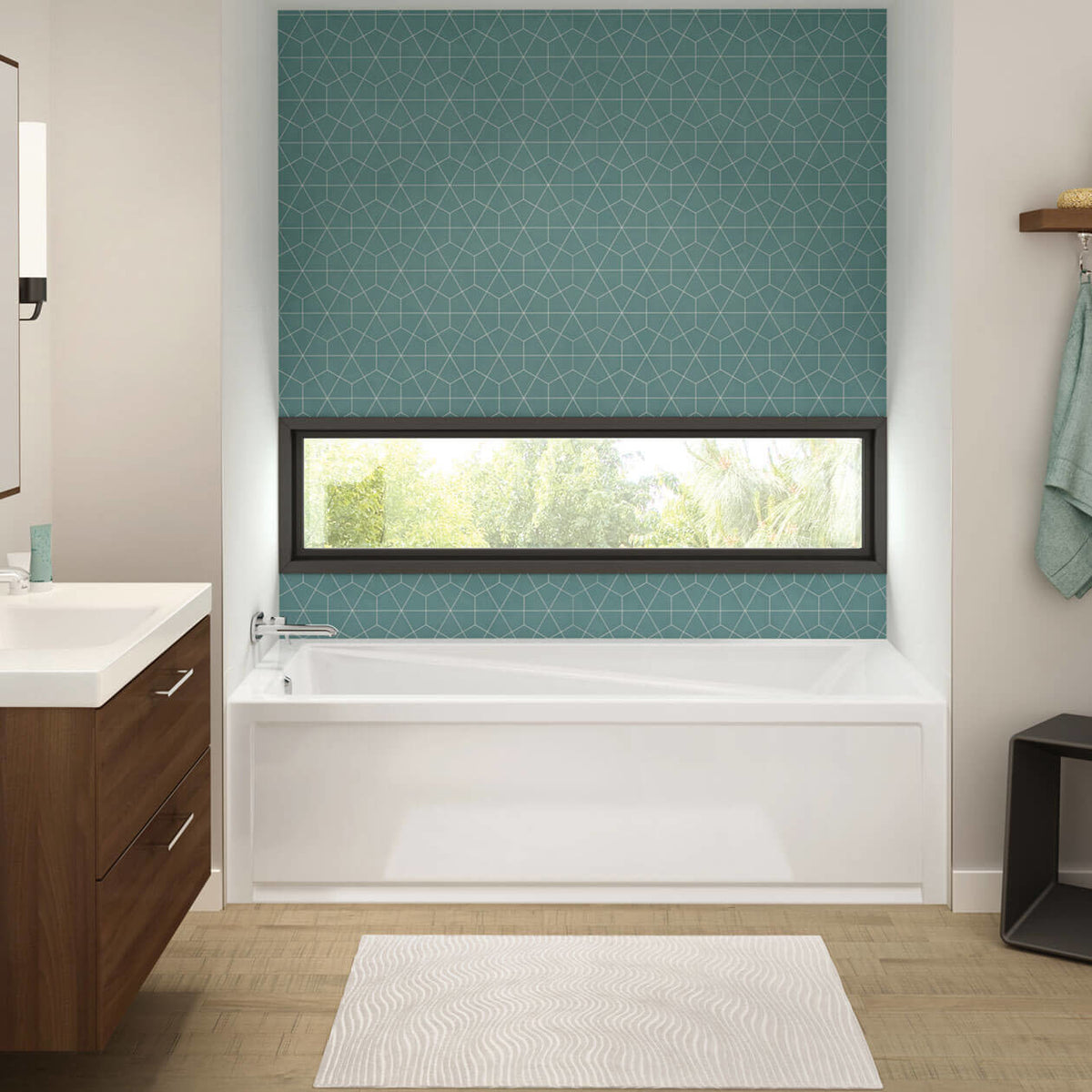Maax Exhibit 7236 IFS AFR Acrylic Alcove Bathtub in White