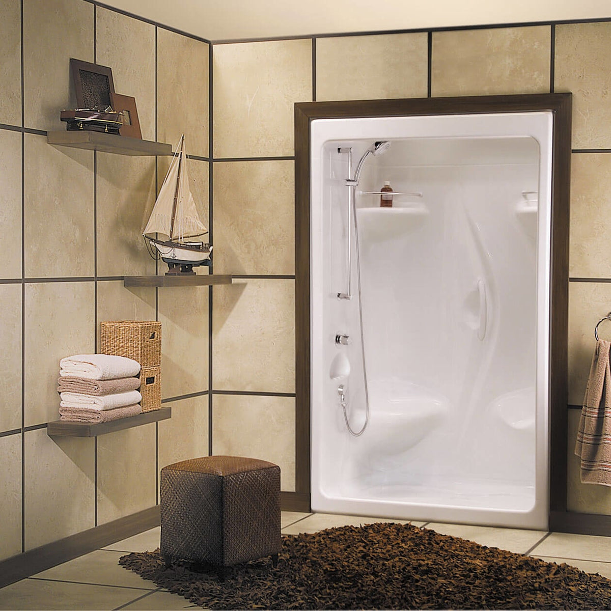 Maax Stamina 48-I 51 x 36 Acrylic Alcove Center Drain One-Piece Shower in White