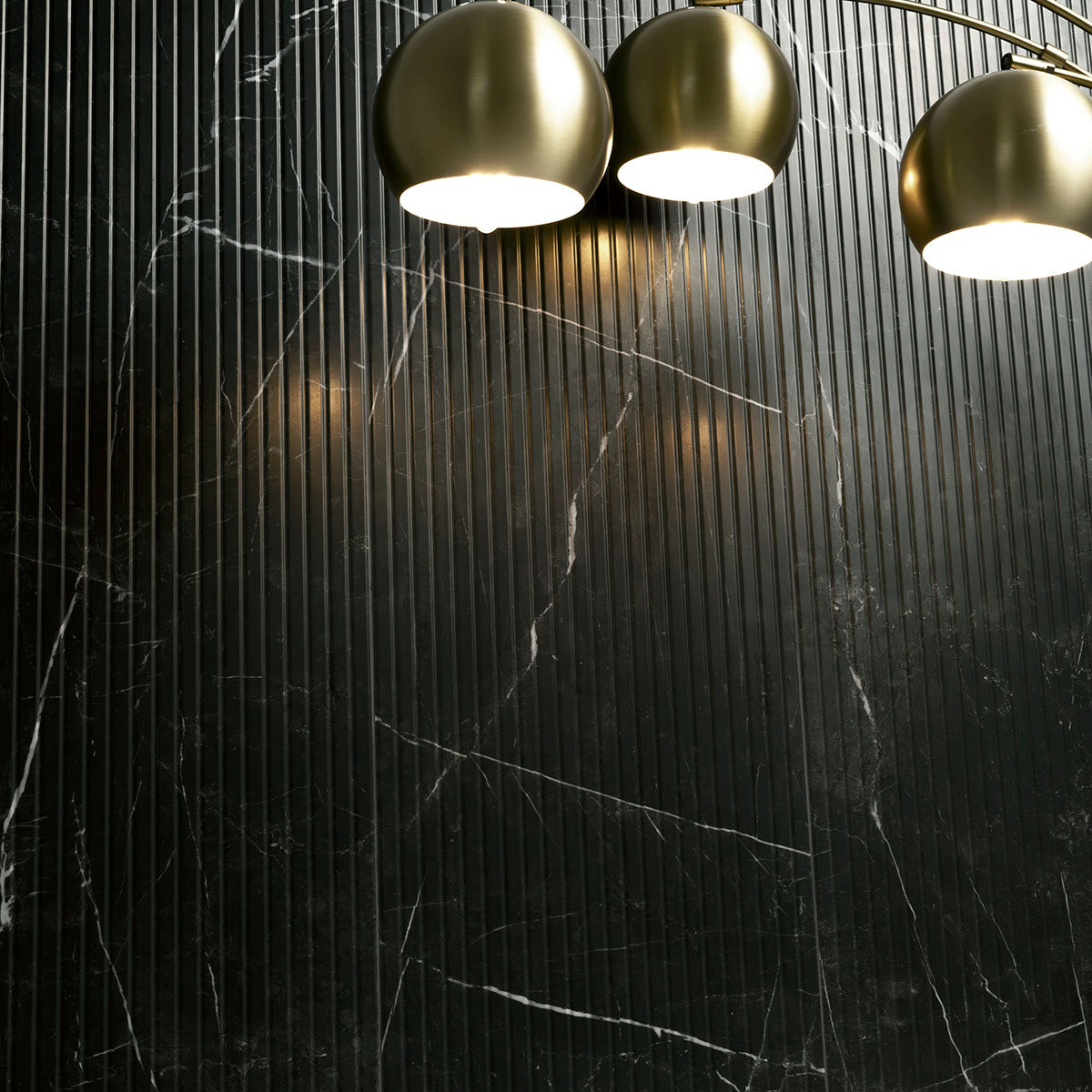 MSI Urbanslat Marmi Noir 16 x 48 Satin Ceramic tile (NURBSLAMARNOI1648) – MSI room scene