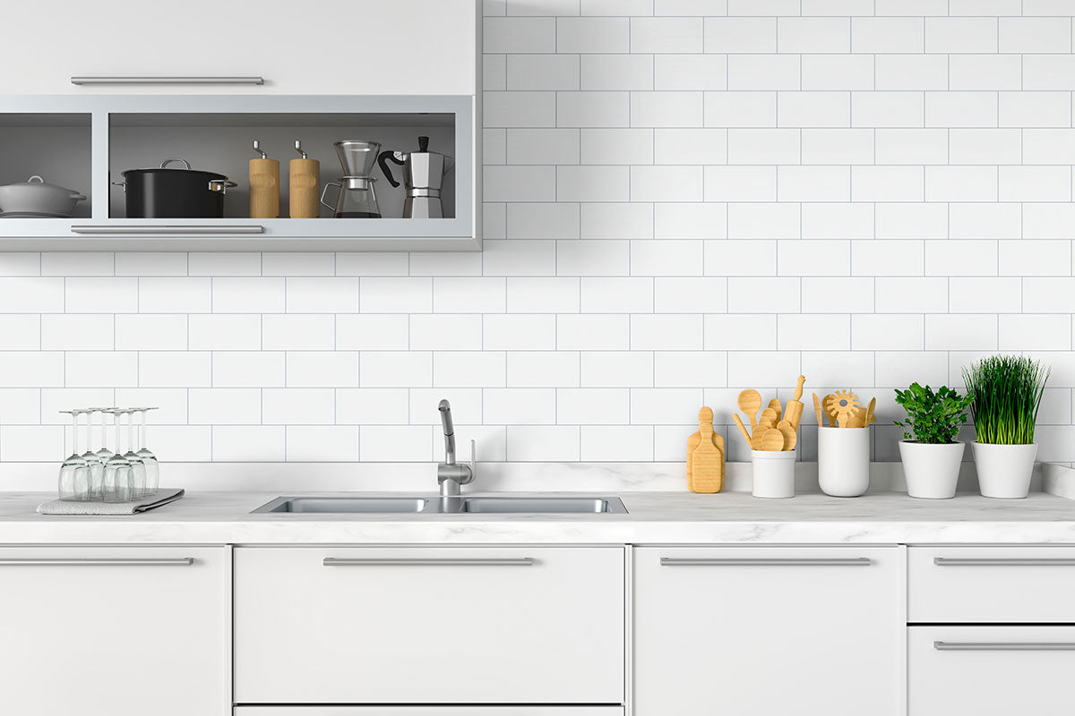 MSI Metro White 3 x 6 Glossy Porcelain trim (NMETWHI3X6BNG) – MSI room scene