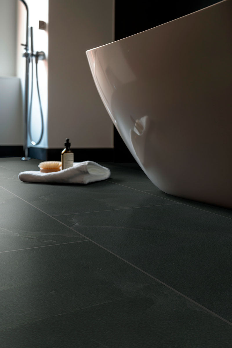 MSI Regallo Midnight Agate 12 x 24 Matte Porcelain tile (NREGMIDAGA1224) – MSI room scene (bathroom)
