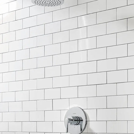 American Standard Studio S 8-Inch 1.8 gpm/6.8 L/min Water-Saving Rain Showerhead 1660528.002 - Plumbing Market