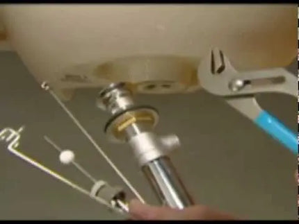 American Standard Estate 8-Inch Widespread 2-Handle Bathroom Faucet 1.2 gmp/4.5 L/min With Lever Handles 7722801.243 - Plumbing Market