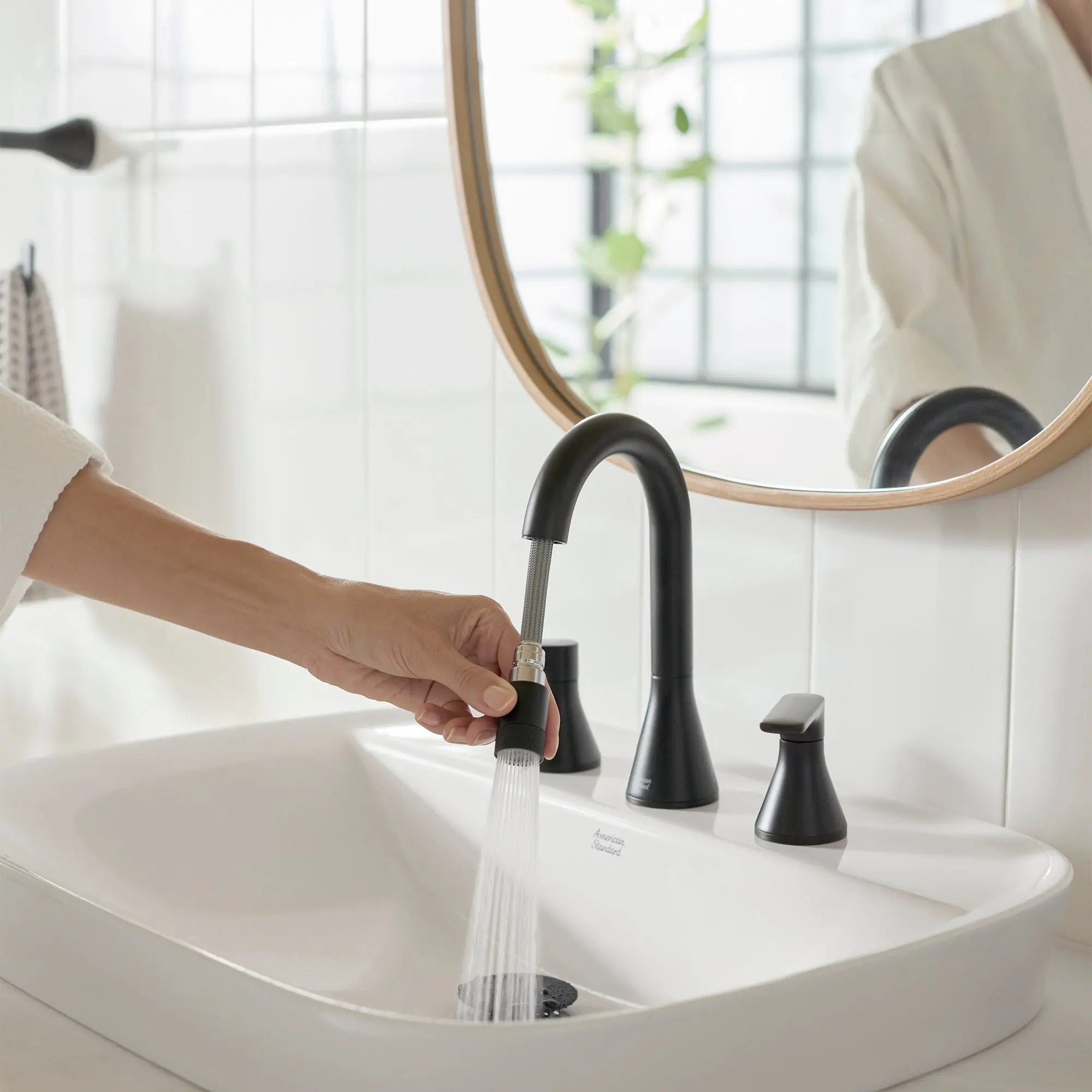 American Standard Millennial 8" Widespread Pull-Out 1.2 gpm/4.5 L/min with Push Drain 7061821.243 - Plumbing Market