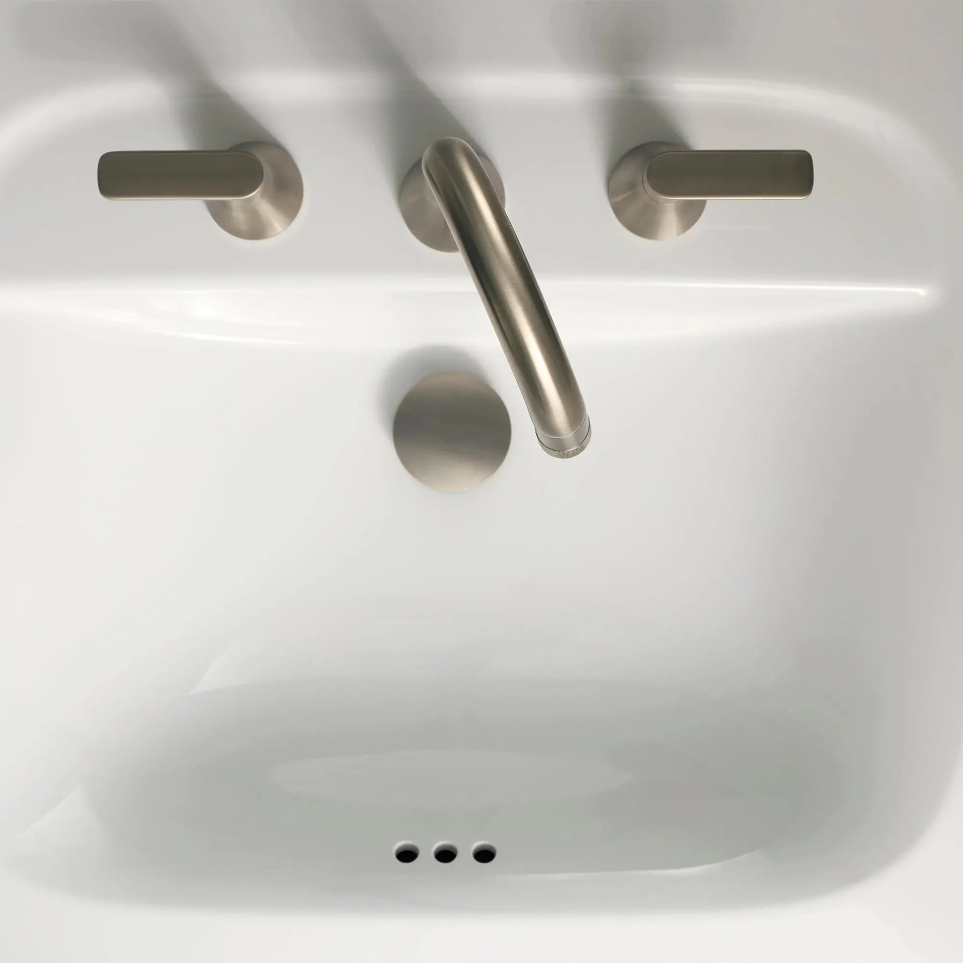 American Standard Millennial 8" Widespread Pull-Out 1.2 gpm/4.5 L/min with Push Drain 7061821.295 - Plumbing Market