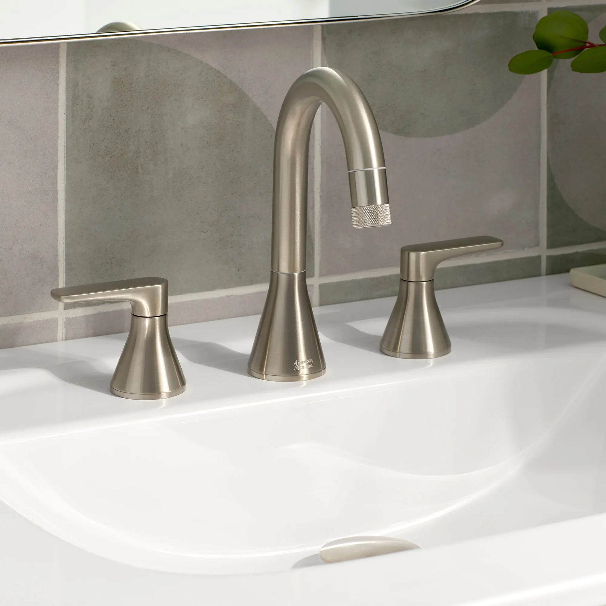 American Standard Millennial 8" Widespread Pull-Out 1.2 gpm/4.5 L/min with Push Drain 7061821.295 - Plumbing Market