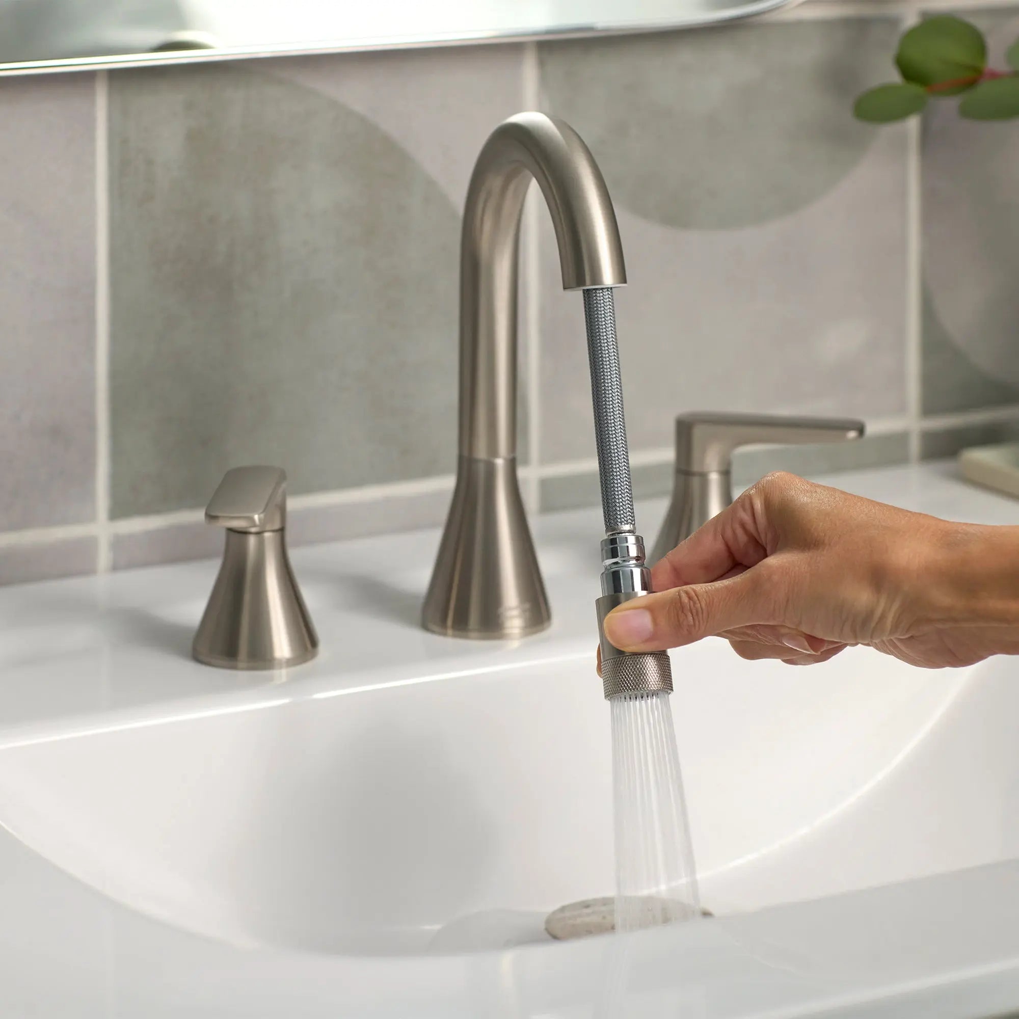 American Standard Millennial 8" Widespread Pull-Out 1.2 gpm/4.5 L/min with Push Drain 7061821.295 - Plumbing Market