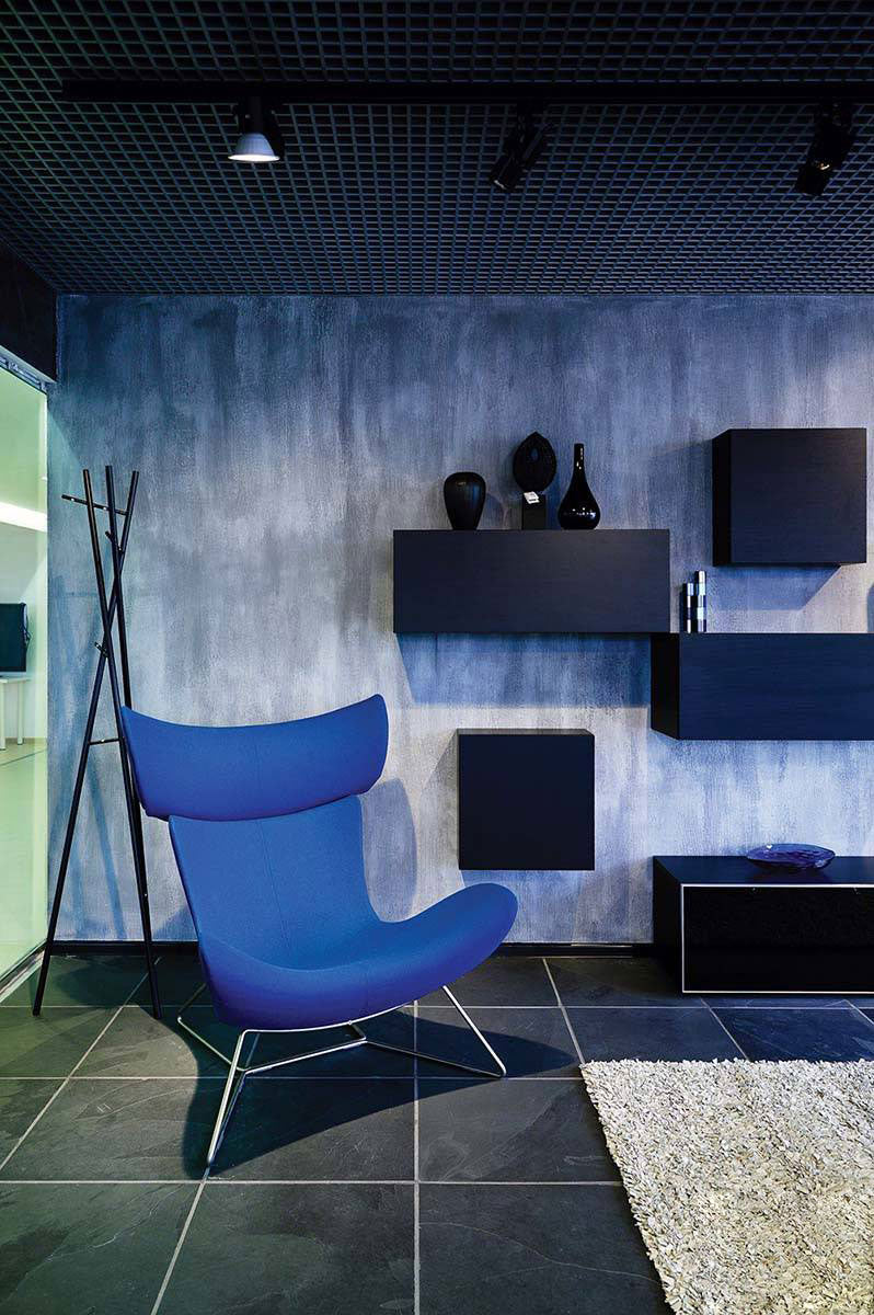 MSI Montauk Black Gauged Slate tile (SMONBLK-ASH-3-G) – MSI room scene