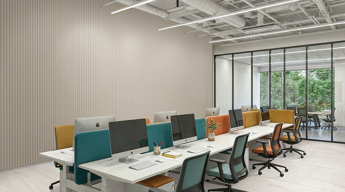 MSI Dusk 9.5 x 94.5 MDF slat panel (WPNL-ACWFLTDUS9.5x94.5) – MSI room scene