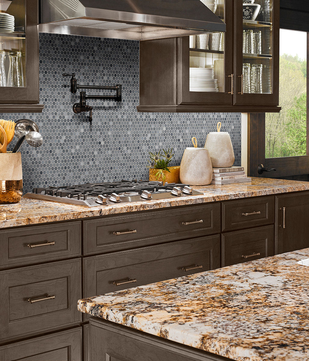 MSI Penny Round Grigio Mix Glossy Porcelain mosaic (SMOT-PT-PENRD-GRIMIX) – MSI room scene