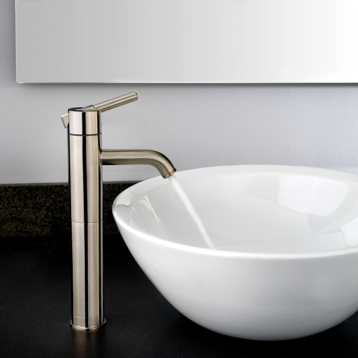 Pfister LG40-NK00 Brushed Nickel - lifestyle 2