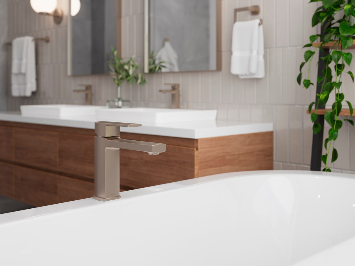 Pfister Deckard 1-Handle Roman Tub Trim Kit in Brushed Nickel - view 6