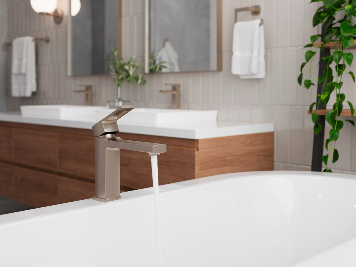 Pfister RT6-1DAK Brushed Nickel - lifestyle 1