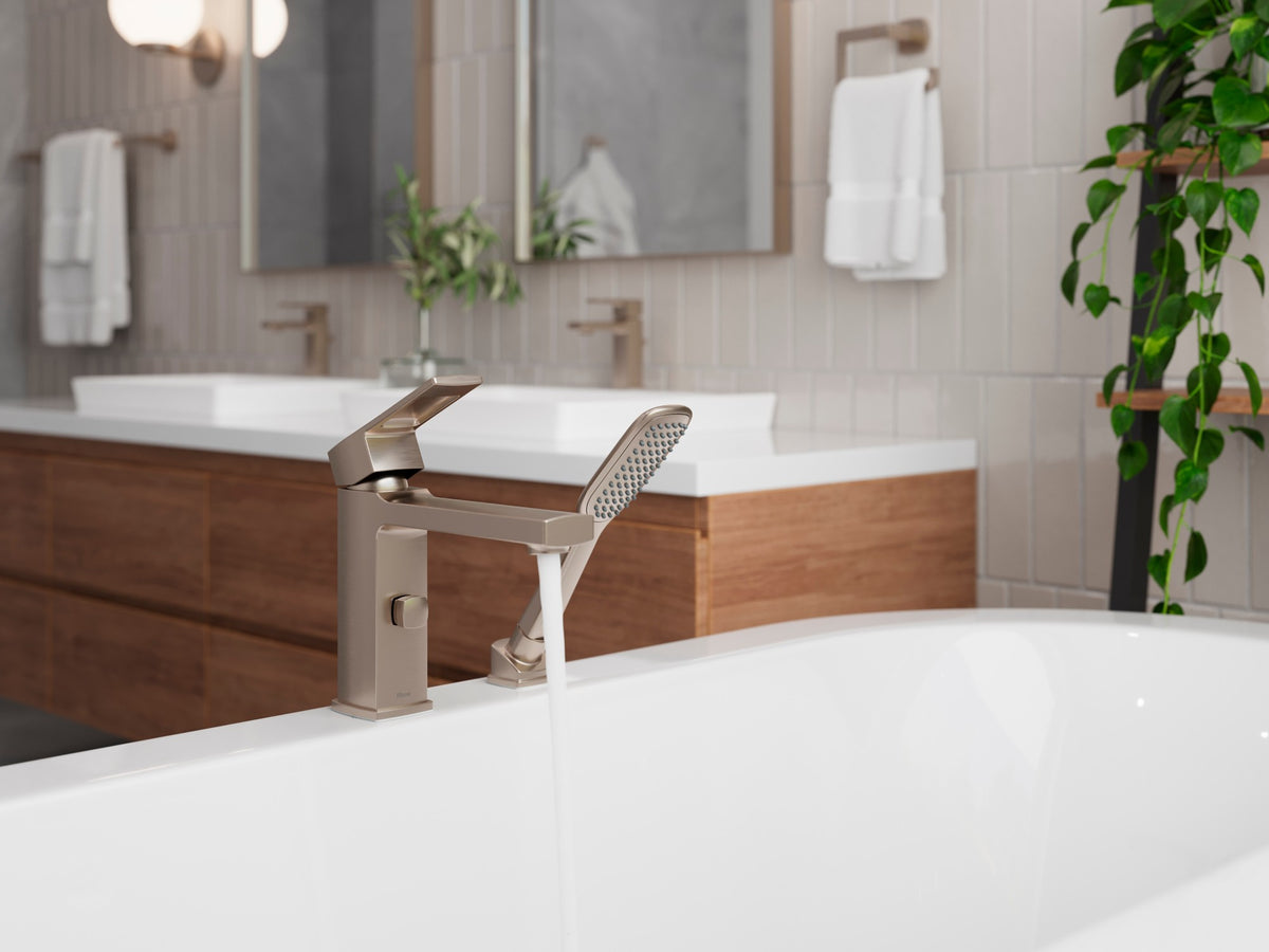 Pfister RT6-2DAK Brushed Nickel - lifestyle 1