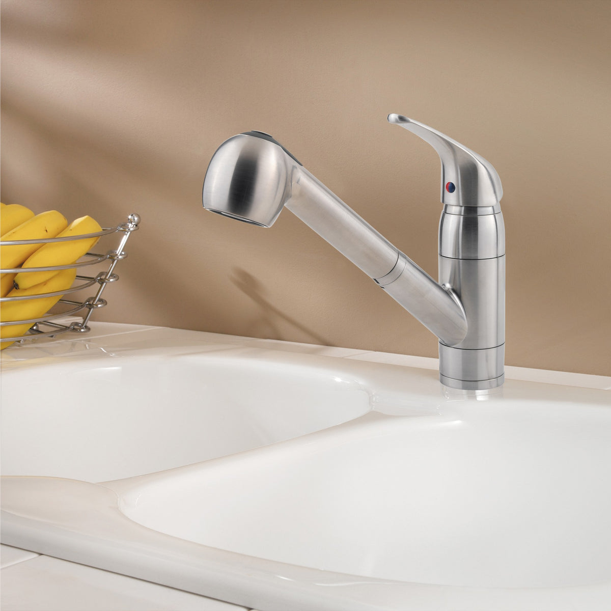 Pfister Pfirst Series 1-Handle Pull-Out Kitchen Faucet in Stainless Steel - view 3