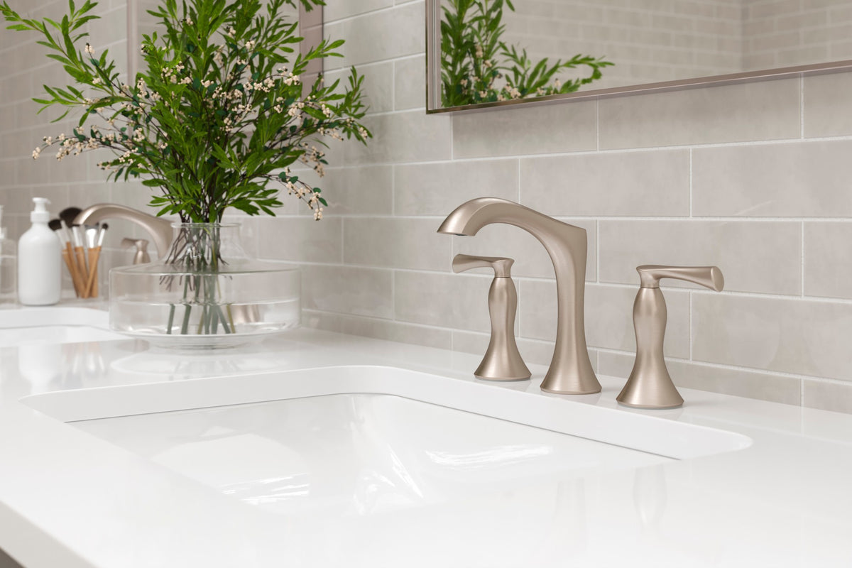 Pfister LG49-RH3K Brushed Nickel - lifestyle 1
