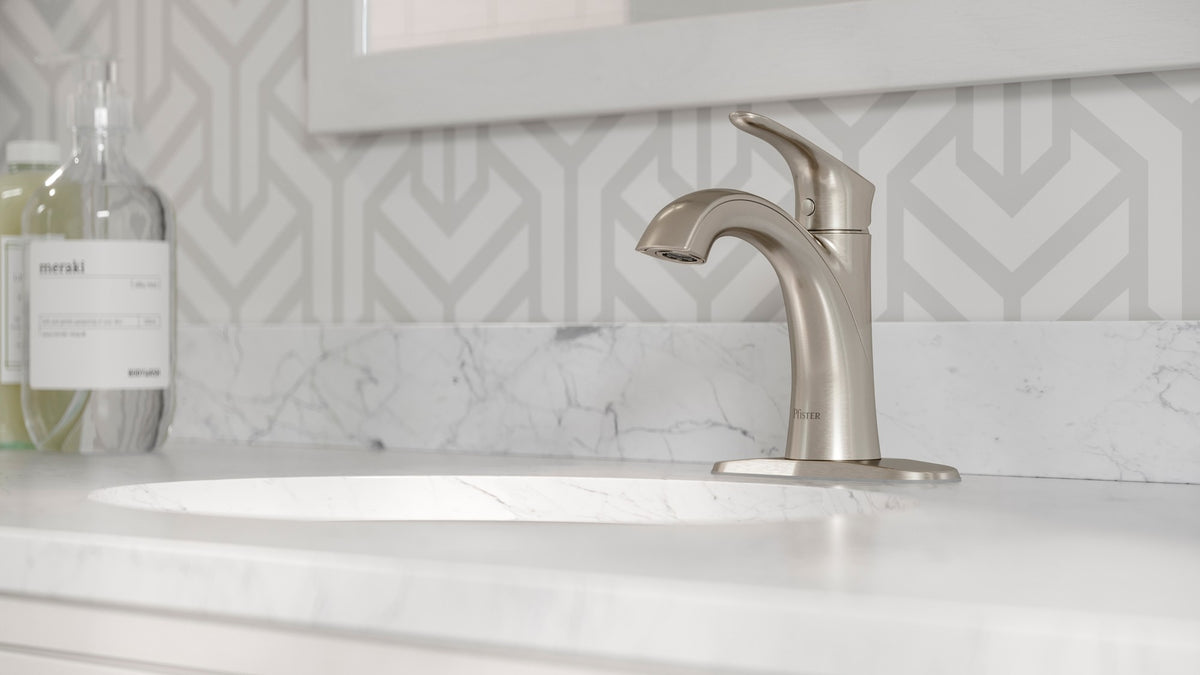 Pfister LG42-WR0K Brushed Nickel - lifestyle 1