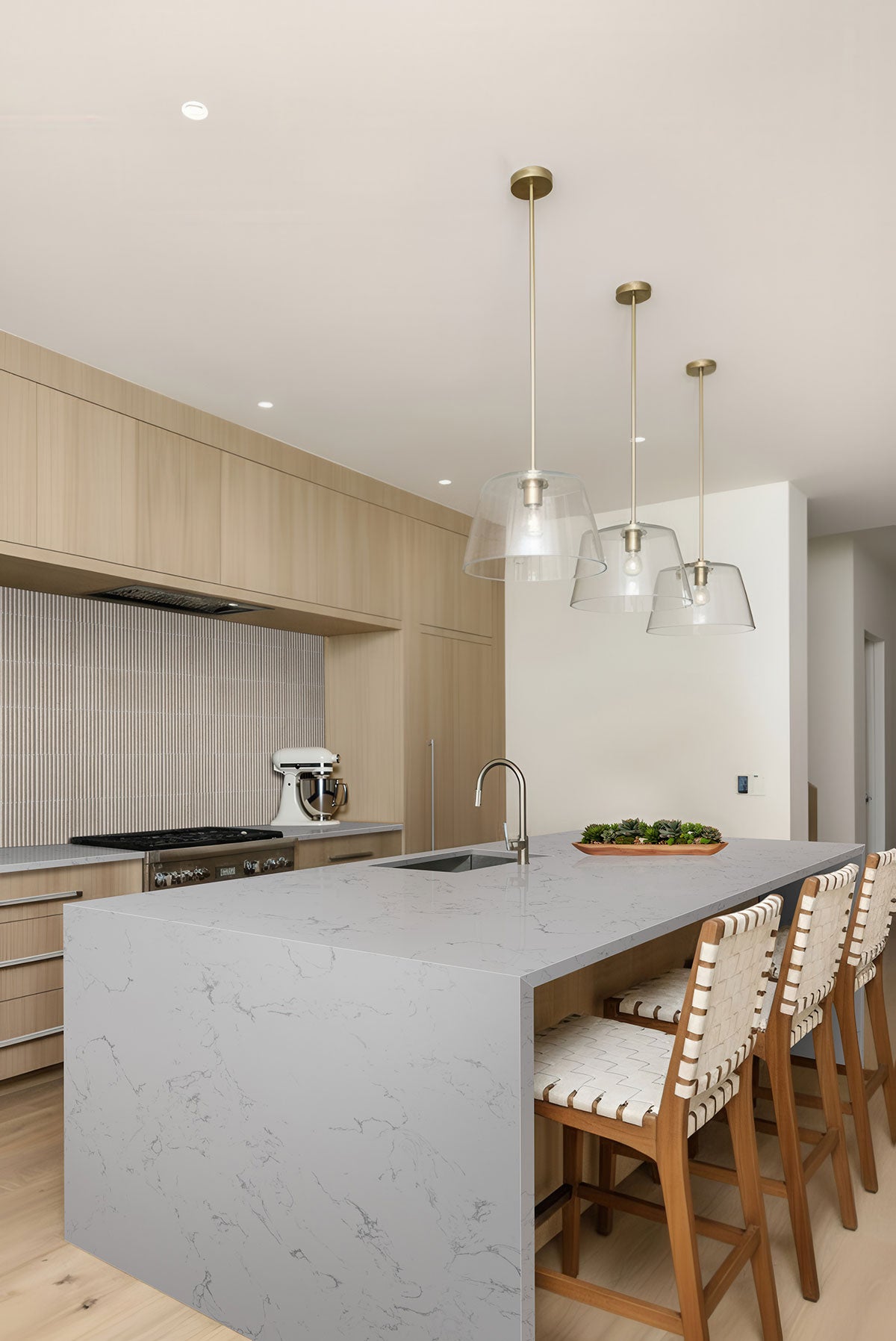 MSI Sinfonia Piano Arena 4.5 x 9 Matte Porcelain tile (NWGSINPIAARE4.5X9) – MSI room scene (kitchen)