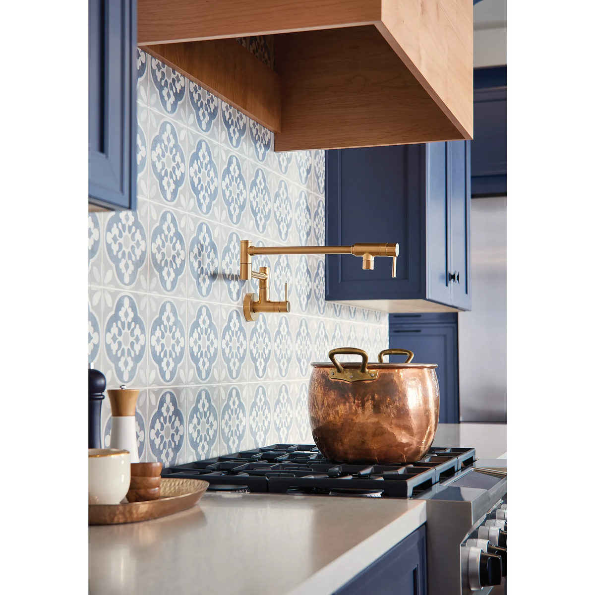Moen Modern Single-Handle Pot Filler Kitchen Faucet S665 in Brushed Gold (S665BG) - view 8