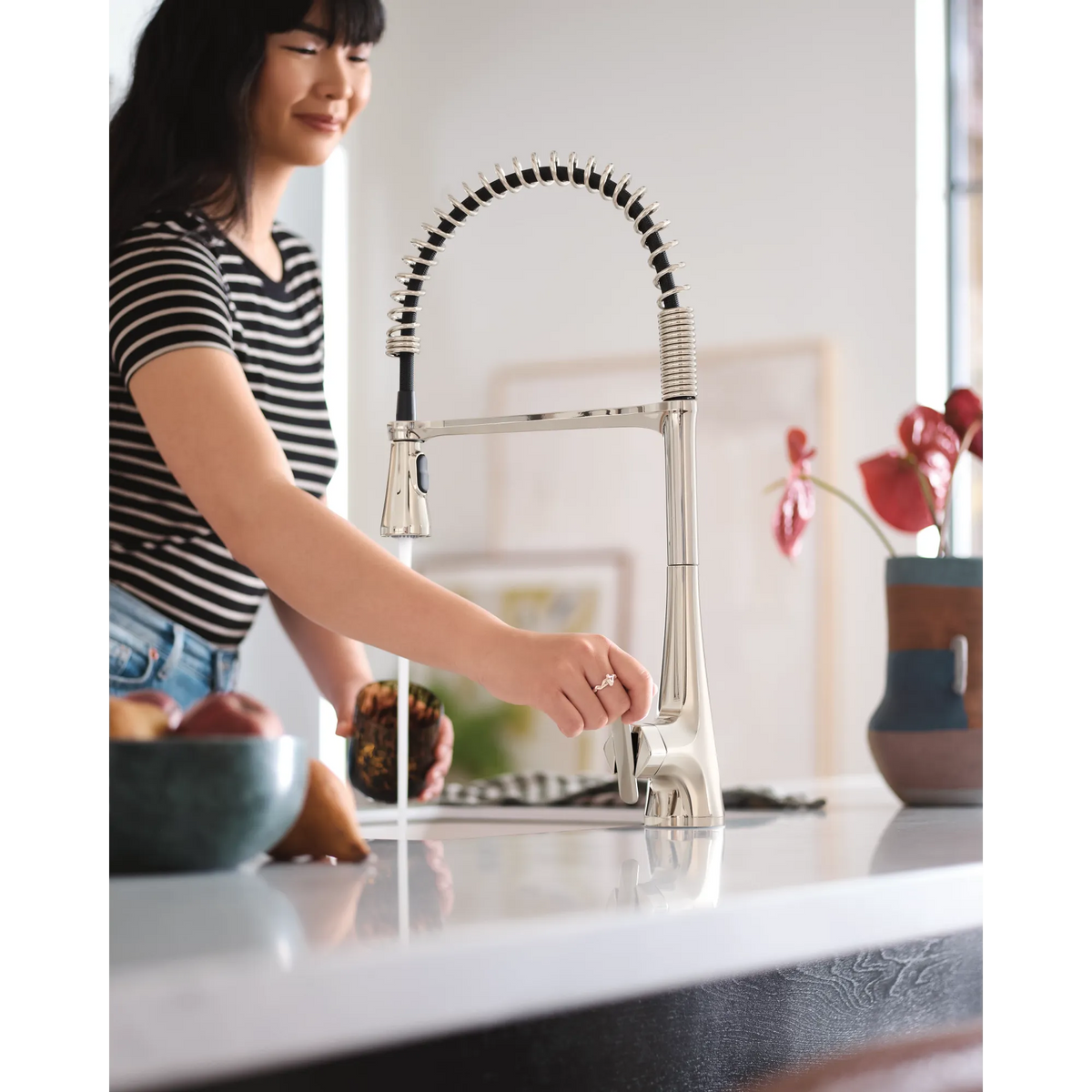 Moen Sinema MotionSense Wave Single-Sensor Single-Handle High-Arc Pre-Rinse Spring Pulldown Kitchen Faucet S5235EW in Polished Nickel (S5235EWNL) - view 10