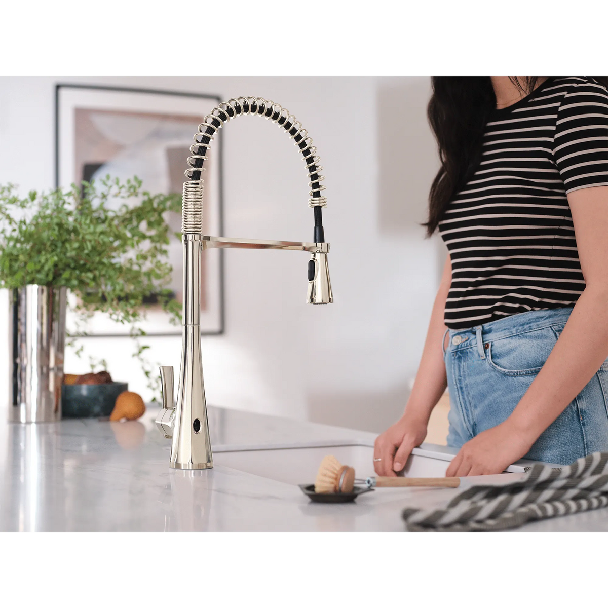 Moen Sinema MotionSense Wave Single-Sensor Single-Handle High-Arc Pre-Rinse Spring Pulldown Kitchen Faucet S5235EW in Polished Nickel (S5235EWNL) - view 8