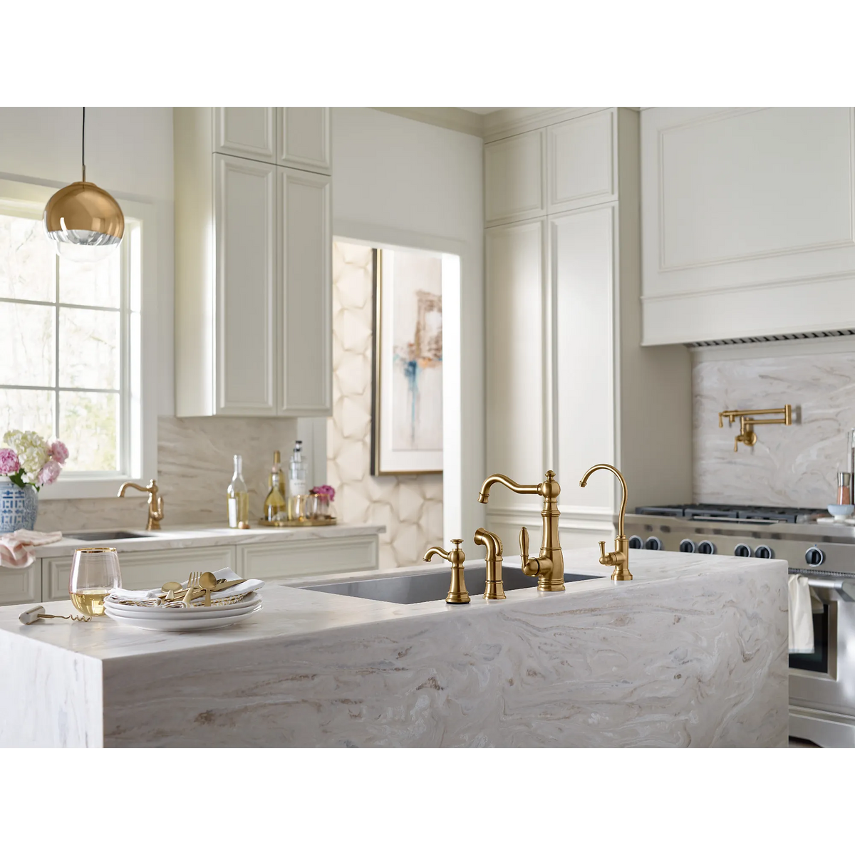 Moen Sip Traditional Single-Handle High-Arc Beverage Faucet S5510 in Brushed Gold (S5510BG) - view 2