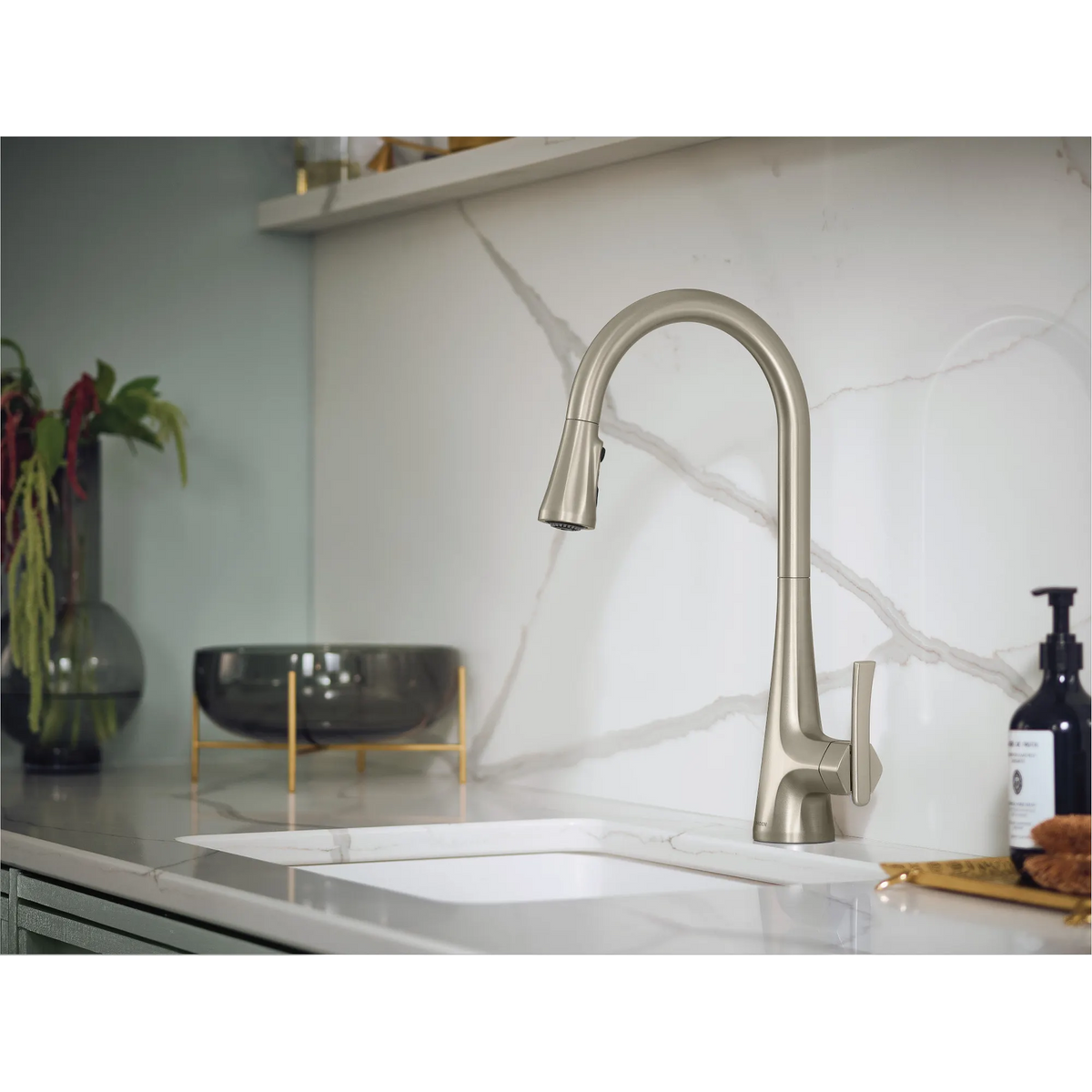 Moen Sinema Single-Handle High-Arc Pulldown Kitchen Faucet S7235 in Matte Black (S7235BL) - view 5