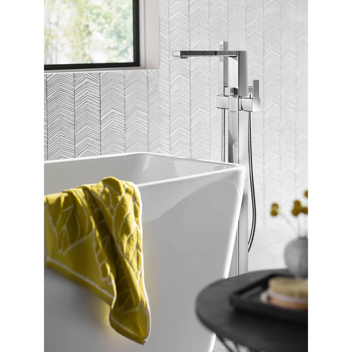 Moen 90 Degree Single-Handle Tub Filler With Hand Shower S905 in Brushed Nickel (S905BN) - view 3