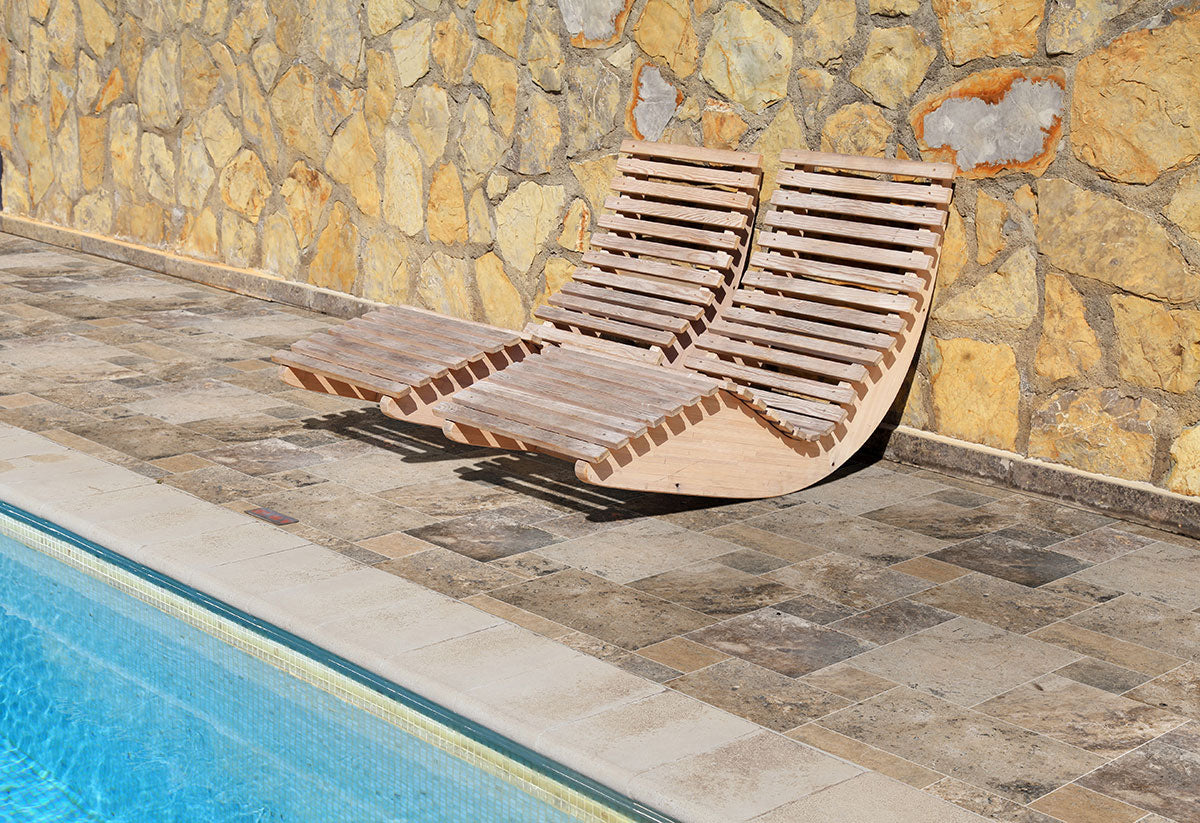 MSI Silver Travertine Tumbled Travertine tile (TTSIL-PAT-TUM) – MSI room scene