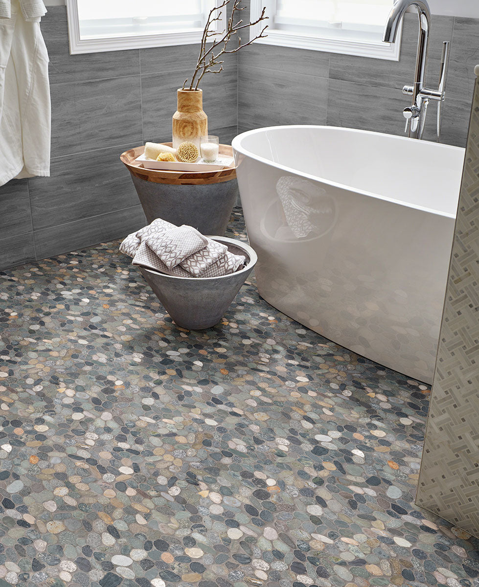 MSI Sliced Rainforest Pebble Tumbled Marble mosaic (SMOT-PEB-RAIFOR) – MSI room scene