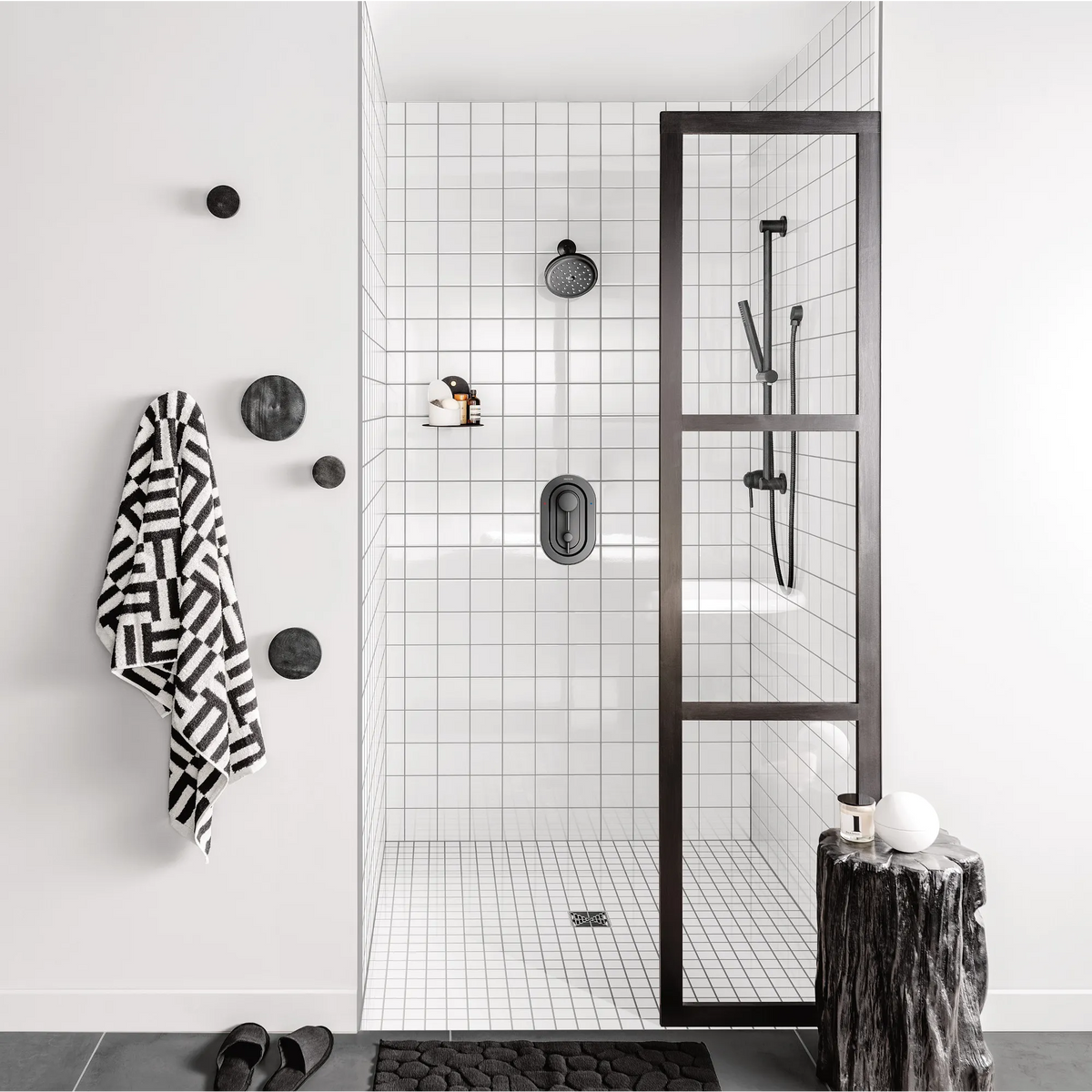 Moen Eco-Performance Handheld Shower 3887EP in Matte Black (3887EPBL) - view 5