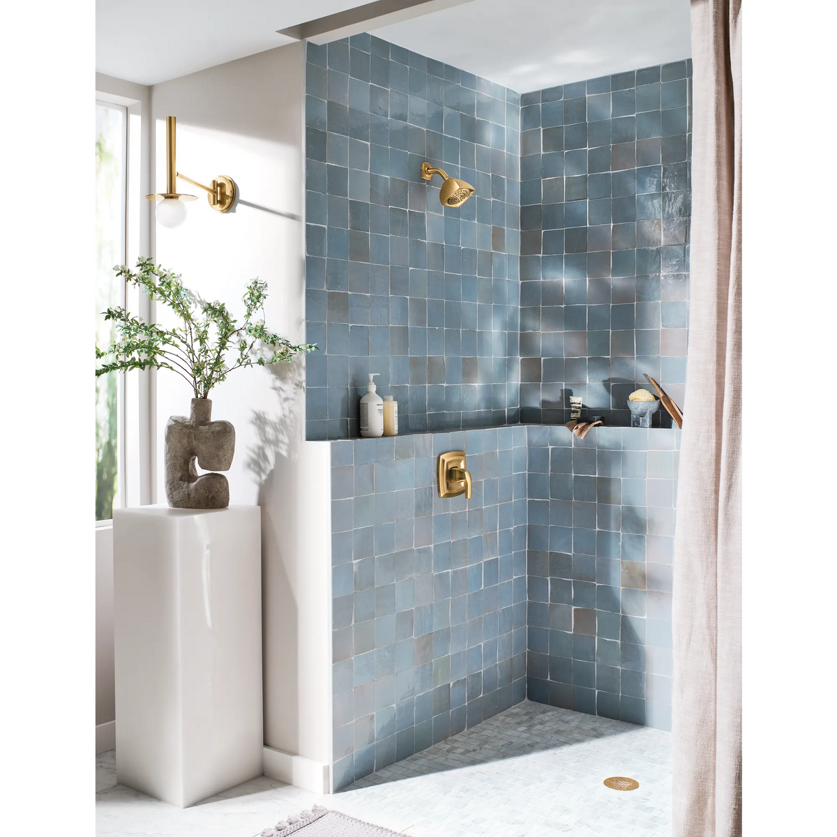 Moen Voss Posi-Temp Eco-Performance Shower Only T2692EP in Brushed Gold (T2692EPBG) - view 3