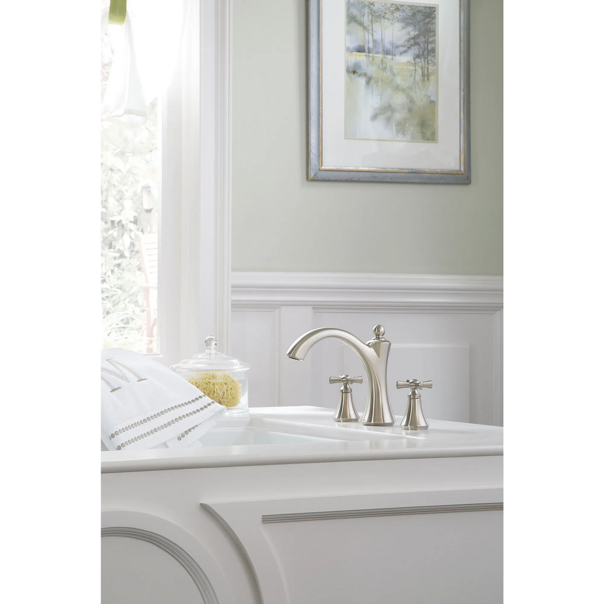 Moen Wynford Two-Handle Diverter Roman Tub Faucet With Hand Shower T654 in Chrome (T654) - view 3
