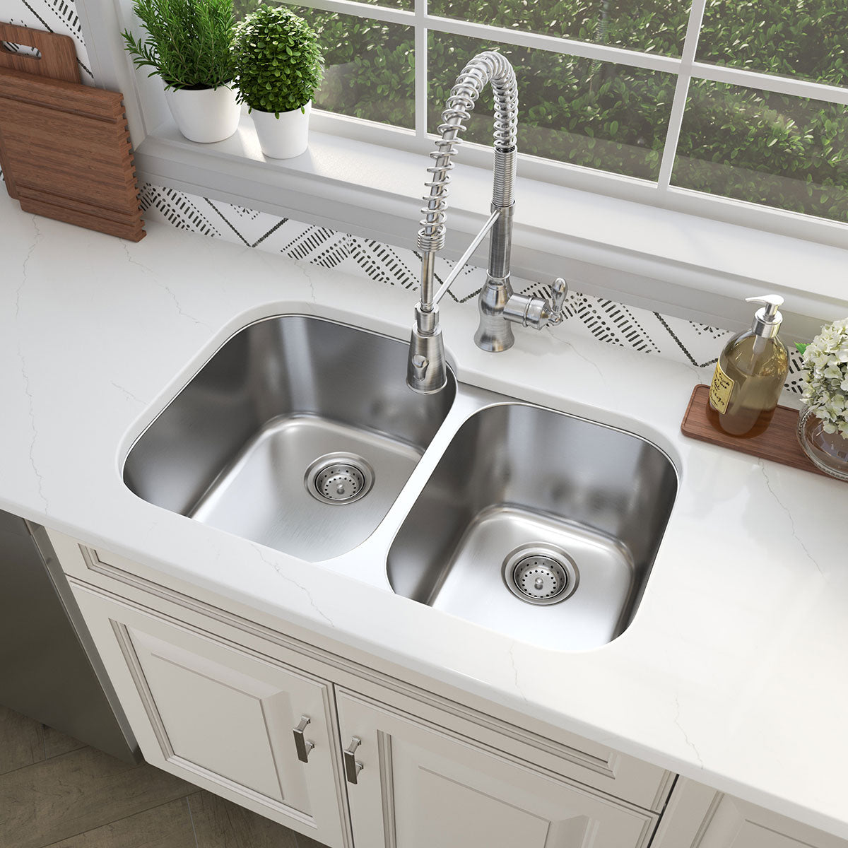 MSI Zaria Tes 8 x 8 Matte Porcelain tile (NZARTES8X8) – MSI room scene (kitchen)
