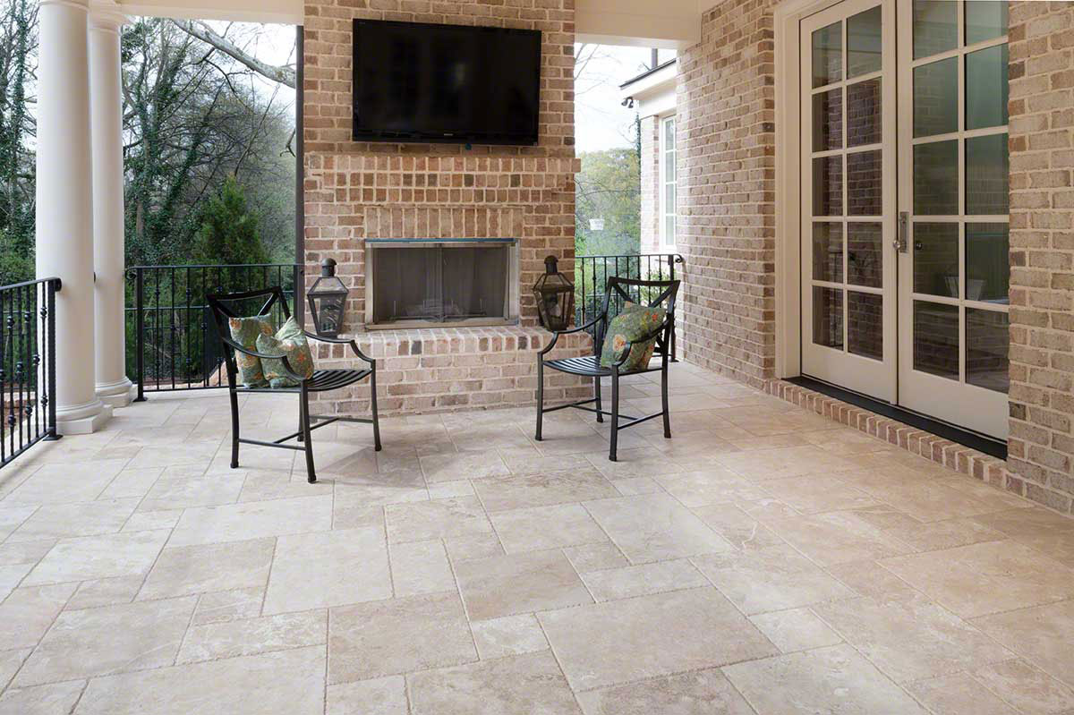 MSI Tuscany Beige Honed Unfilled Chiseled Travertine tile (TTBEIG-PAT-HUFC) – MSI room scene