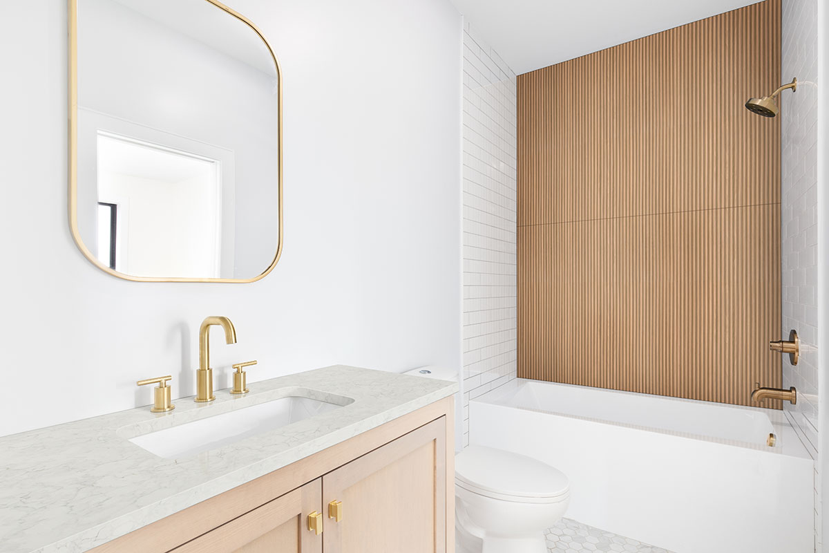 MSI Urbanslat Flute Timber 16 x 48 Matte Ceramic tile (NURBSLATIM1648) – MSI room scene (bathroom)
