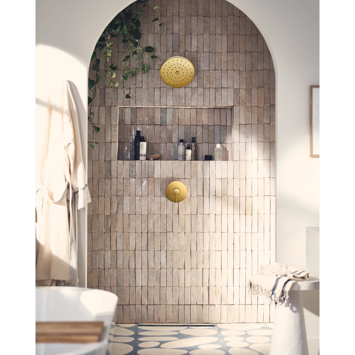 Moen Cia M-CORE 4-Series Shower Only UT4362EP in Brushed Gold (UT4362EPBG) - view 2