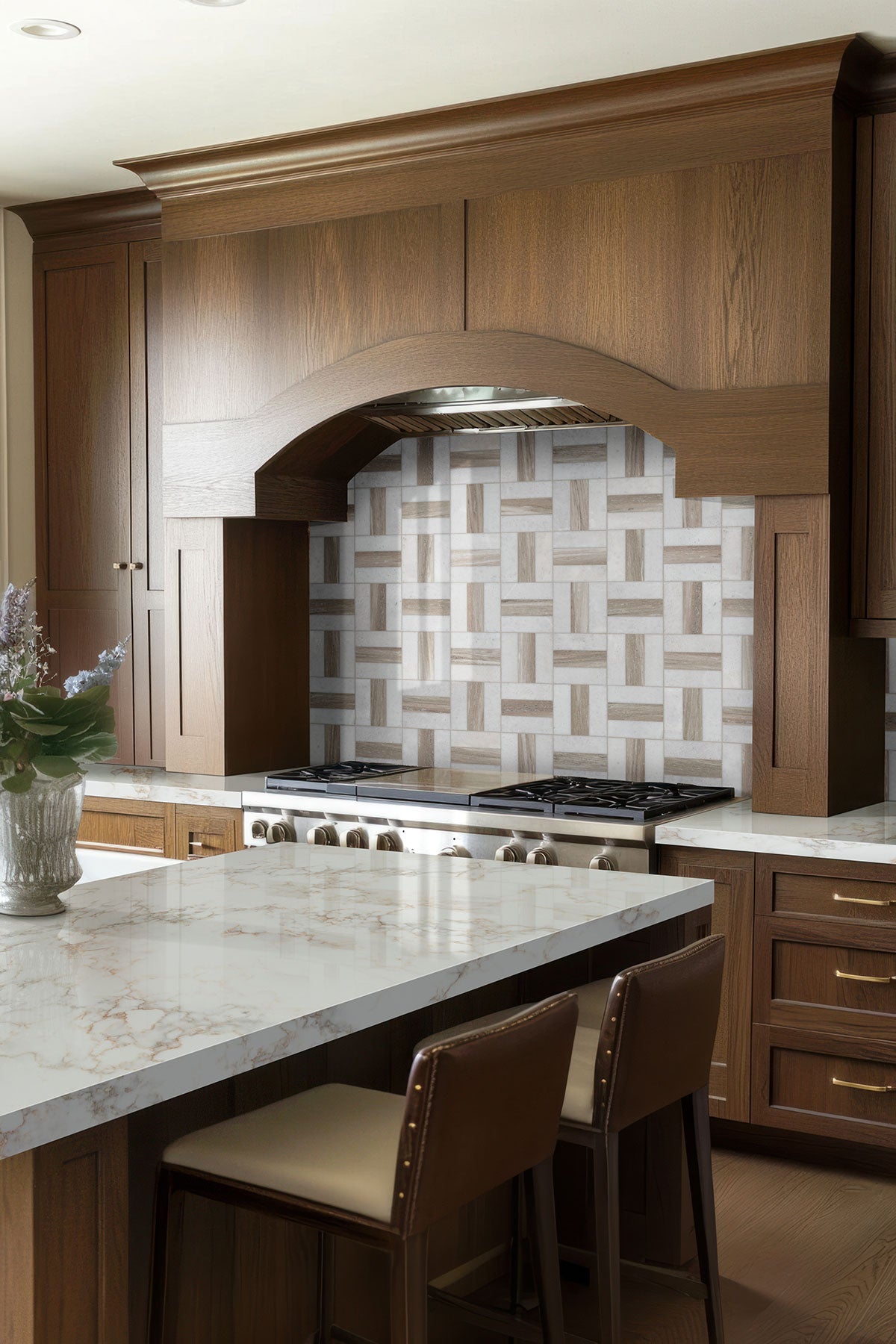 MSI Winslow Weave Polished Marble mosaic (SMOT-WINWEA-POL10MM) – MSI room scene (kitchen)