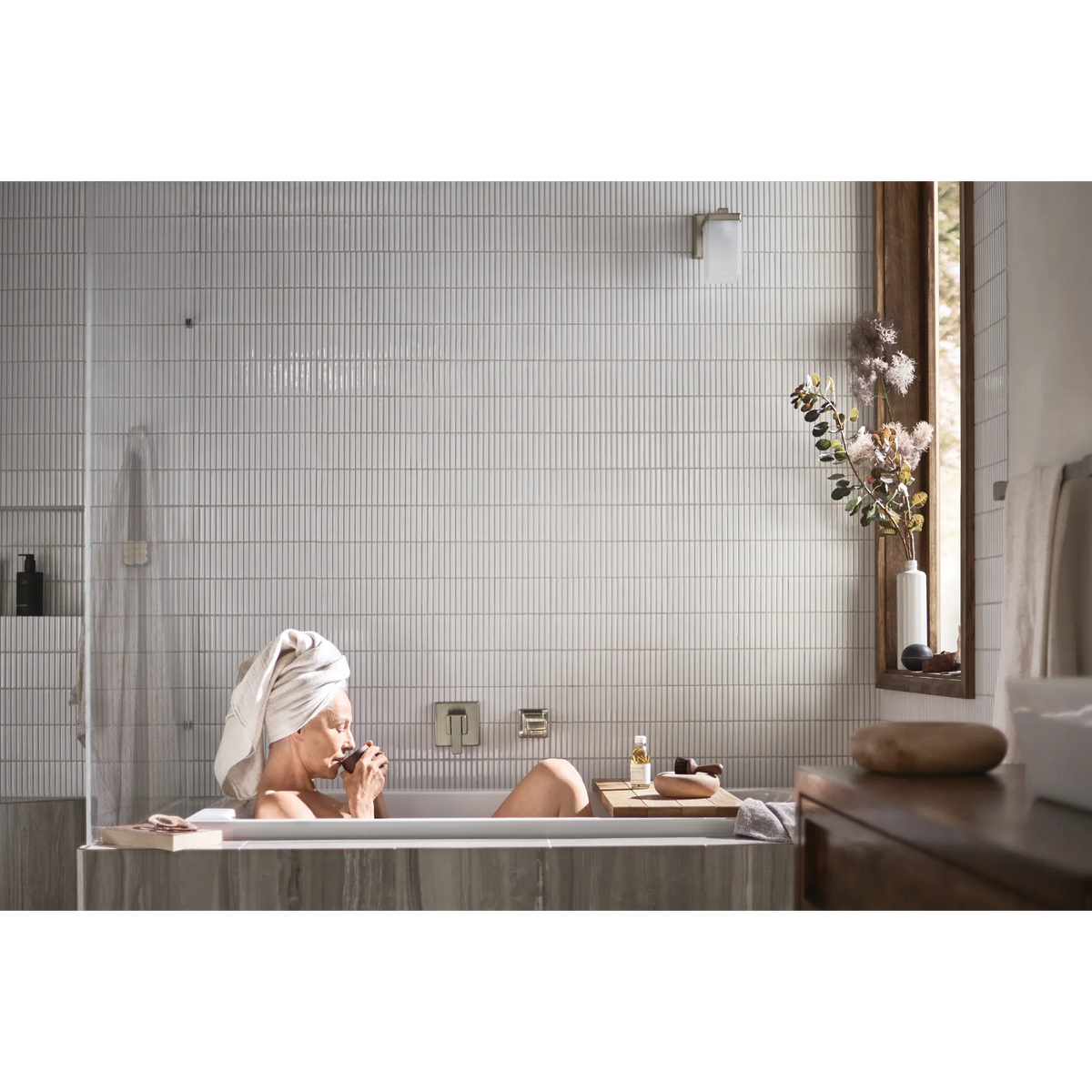 Moen 90 Degree Single-Handle Non-Diverter Wall-Mount Tub Filler WTS911 in Brushed Nickel (WTS911BN) - view 14