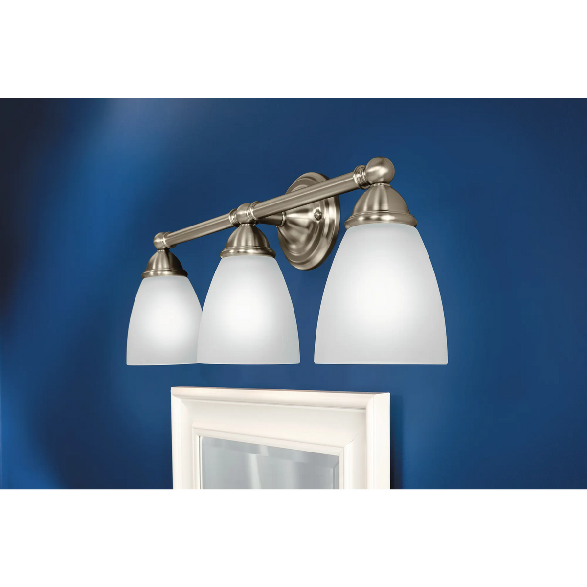 Moen Brantford Bath Light YB2263 in Brushed Nickel (YB2263BN) - view 4