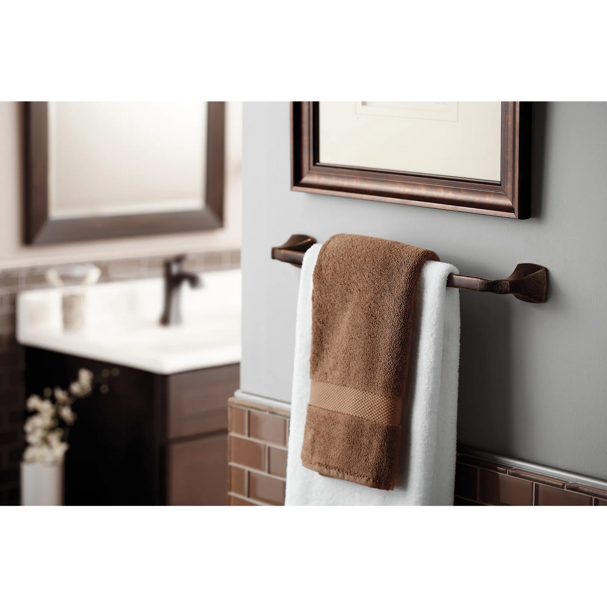 Moen Voss 18" Towel Bar YB5118 in Chrome (YB5118CH) - view 3