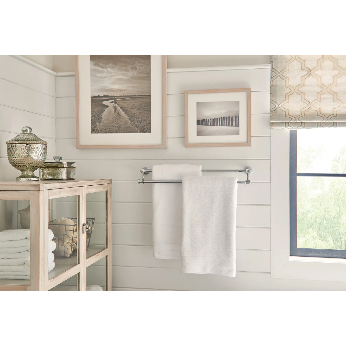 Moen Belfield 24" Double Towel Bar YB6422 in Oil Rubbed Bronze (YB6422ORB) - view 3