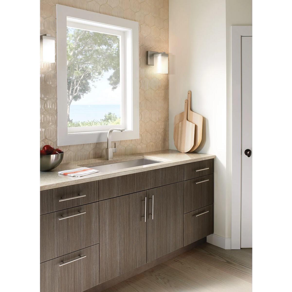 Moen 90 Degree One Globe Bath Light YB8861 in Brushed Nickel (YB8861BN) - view 4