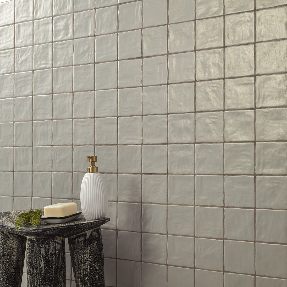 MSI Zest Aloe 4 x 4 Satin Ceramic tile (NZESALO4X4S) – MSI room scene