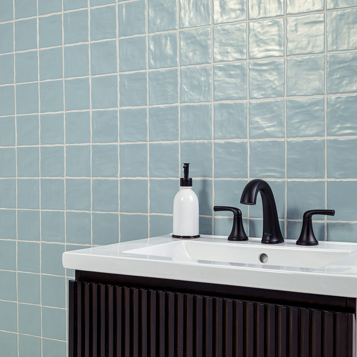 MSI Zest Sky 4 x 4 Satin Ceramic tile (NZESKY4X4S) – MSI room scene