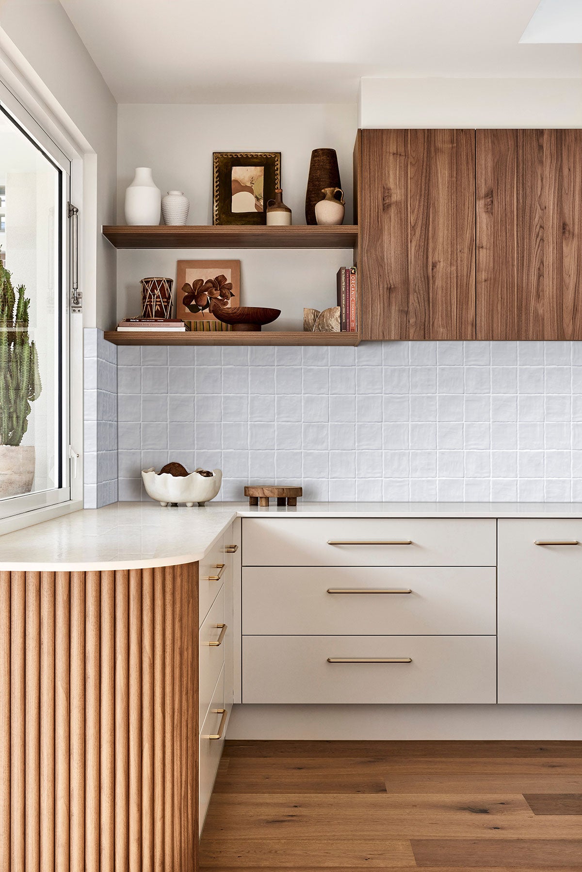 MSI Zest Star 4 x 4 Satin Ceramic tile (NZESSTA4X4S) – MSI room scene (kitchen)